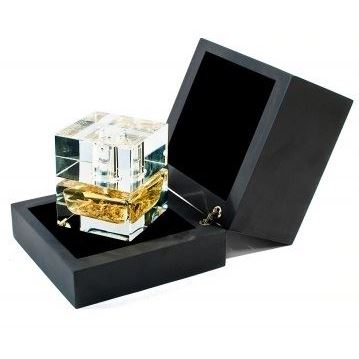 Ramon Molvizar Fragrance Black Cube Благородная платина в Черном Кубе