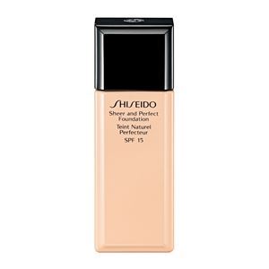 Shiseido Make Up Sheer & Perfect Foundation SPF15 Тональное средство с полупрозрачной текстурой