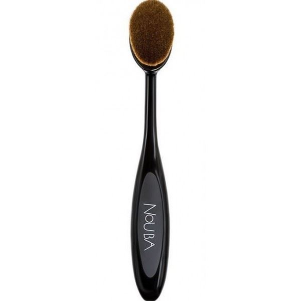 NoUBA Accessories Oval Brush Кисть для макияжа овальная