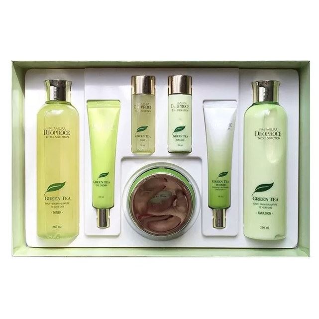 Deoproce Natural Skin Premium Green Tea Total Solution Skin Care 4 Set Набор для ухода за кожей лица "Зеленый чай": тонер, эмульсия, крем для лица, крем для кожи вокруг глаз 2 шт, мини-версии тонера и эмульсии