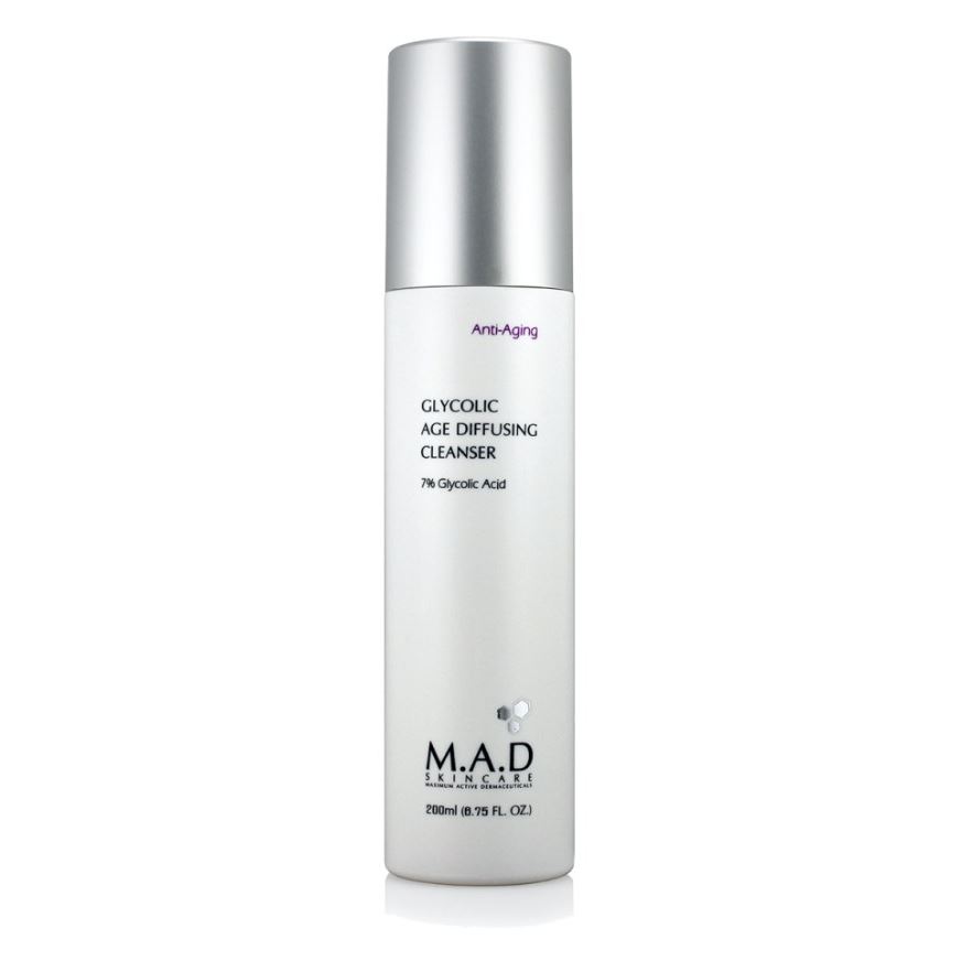 M.A.D Skincare Anti-Age Age Diffusing Cleanser Очищающий гель с 7% гликолевой кислотой предотвращающий старение кожи