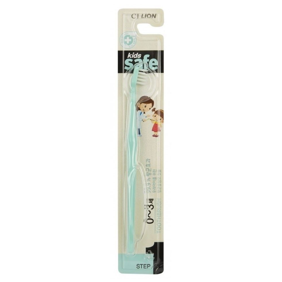Lion Oral Care Kids Safe Toothbrush – Step 1  Детская зубная щётка с нано-серебряным покрытием №1 (от 0 до 3 лет)