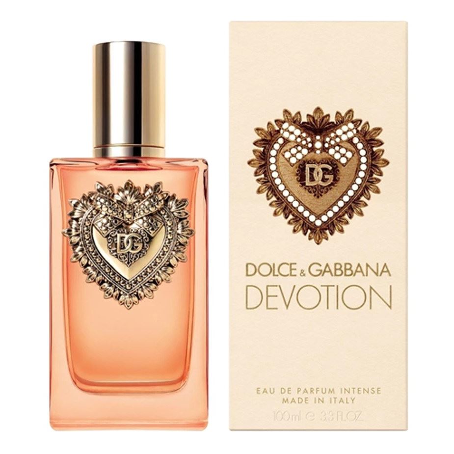 Dolce & Gabbana Fragrance Devotion Intense Аромат с нотами цветка апельсина и ванили, обогащенными выразительными акцентами лесного ореха